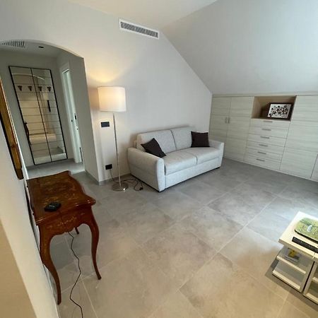 Casa Al Mare Apartment Bordighera Luaran gambar